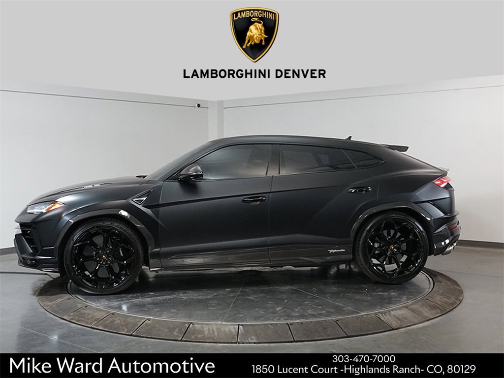 Used 2023 Lamborghini Urus Performante image 2