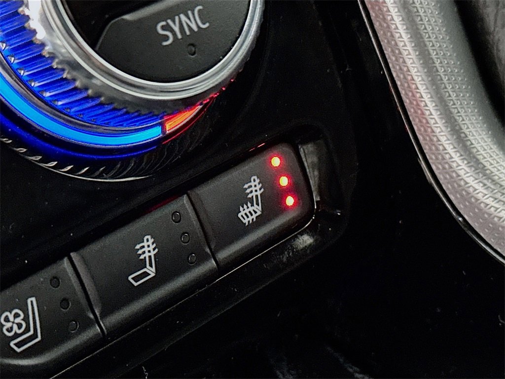 Used 2021 GMC Yukon Denali w/ Denali Ultimate Package image 20