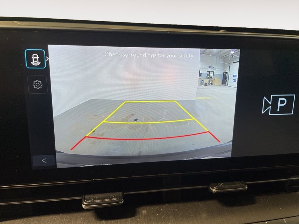 Certified 2024 Hyundai Kona SE image 23