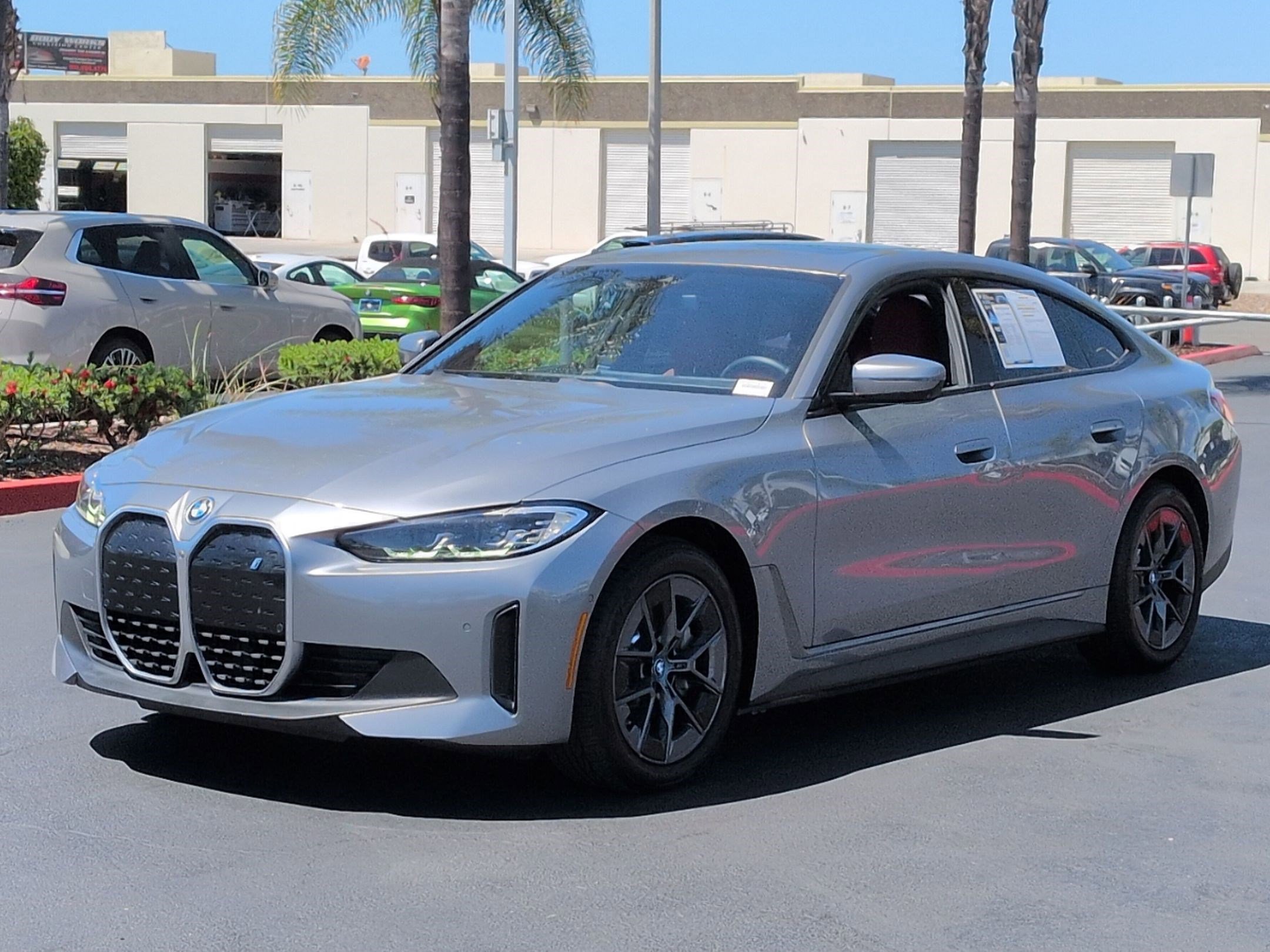 Used 2023 BMW i4 eDrive35 w/ Premium Package image 5