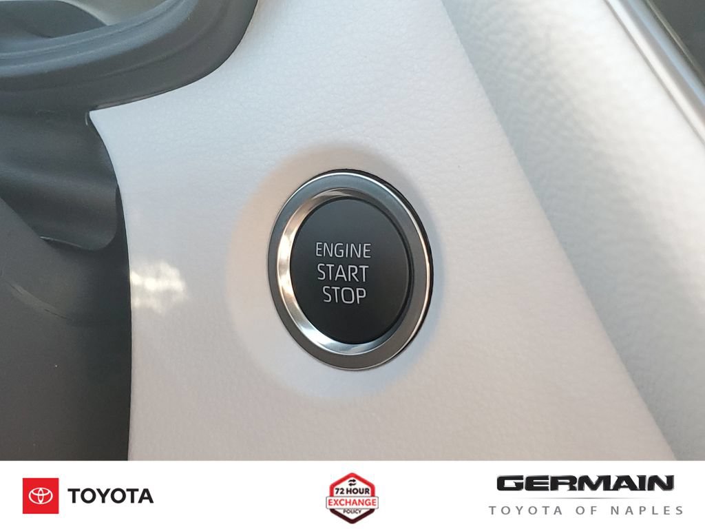 New 2026 Toyota Corolla SE FWD image 30