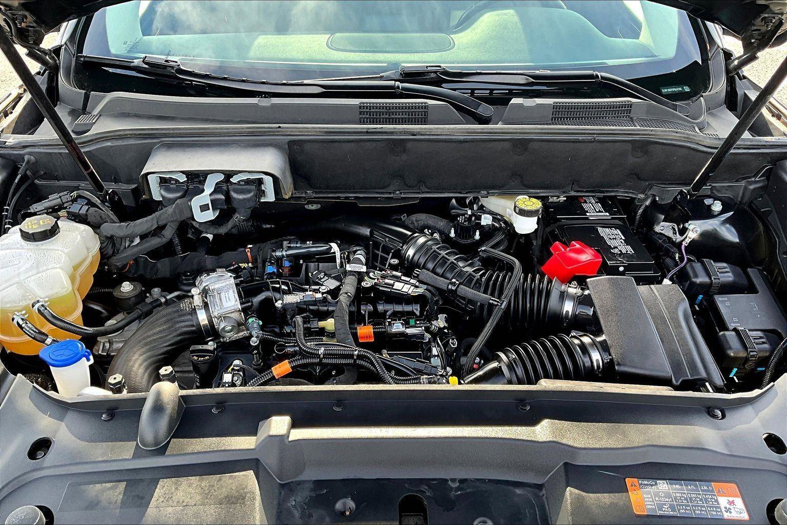 Used 2023 Lincoln Nautilus Reserve w/ Equipment Group 201A image 9