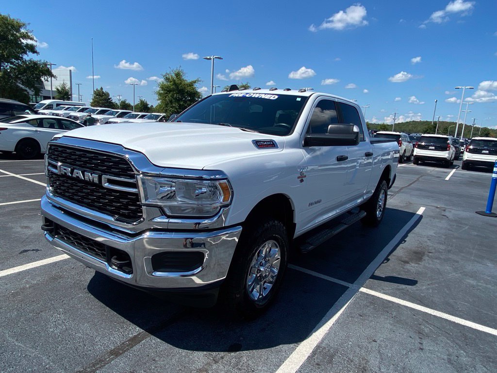 Used 2022 RAM 2500 Big Horn AWD/4WD image 3