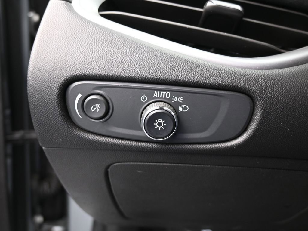 Used 2024 Chevrolet Malibu RS image 27