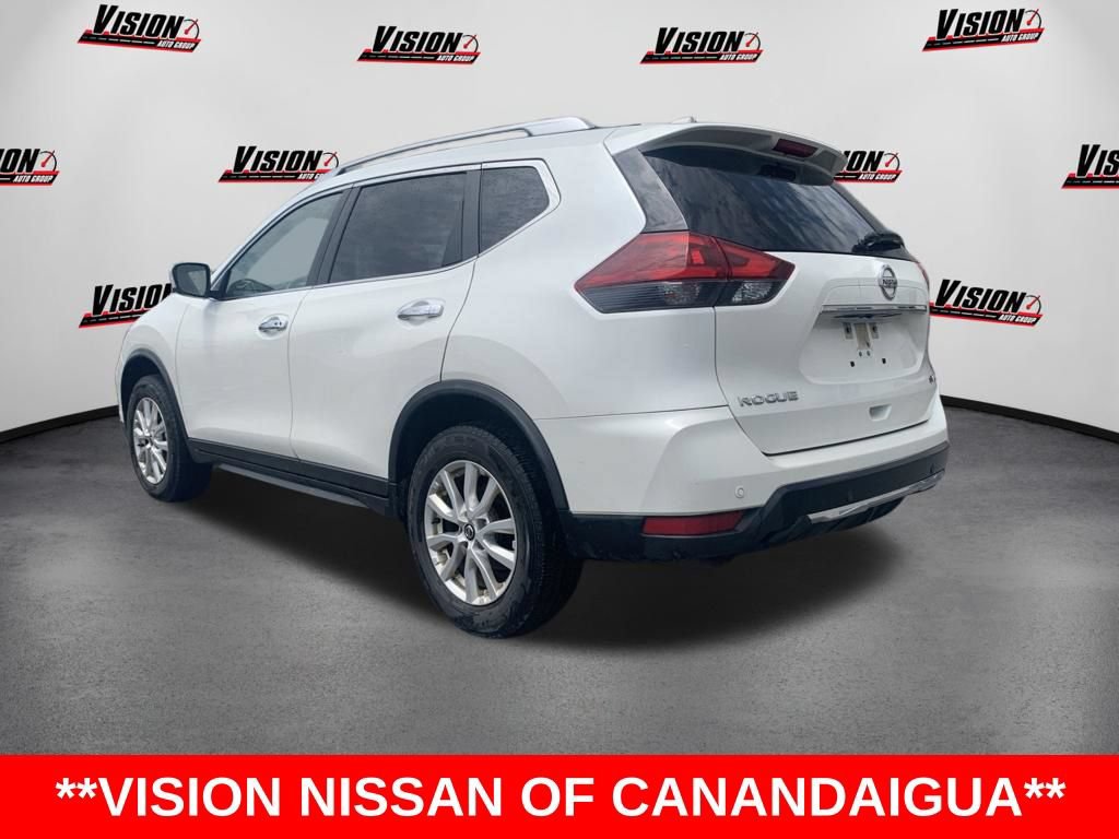 Used 2020 Nissan Rogue SV AWD/4WD image 3