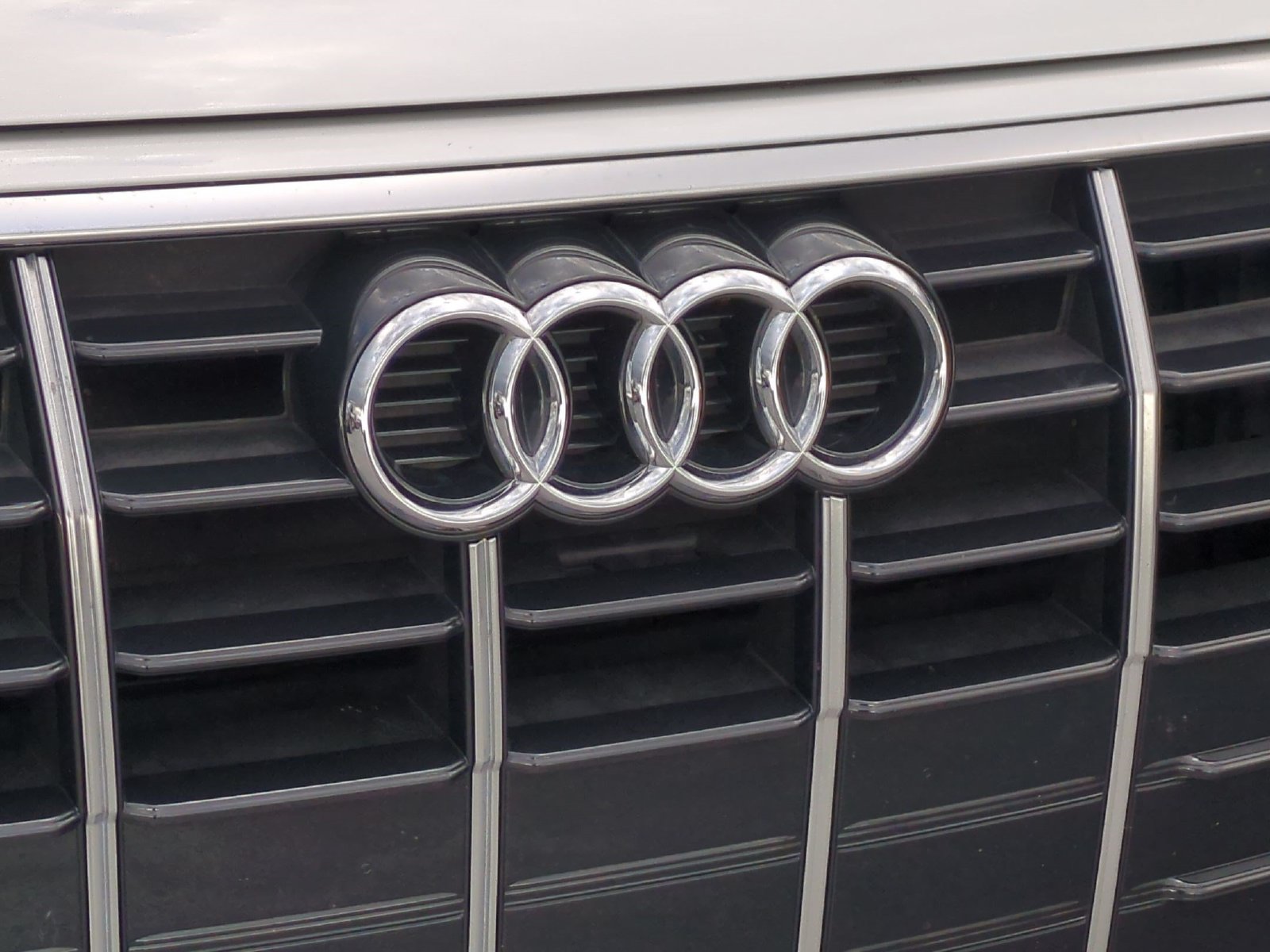 Used 2023 Audi Q5 2.0T Premium w/ Convenience Package AWD/4WD image 26