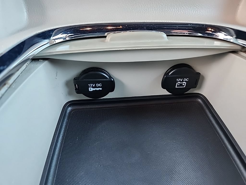 Used 2017 Dodge Grand Caravan SXT FWD image 19