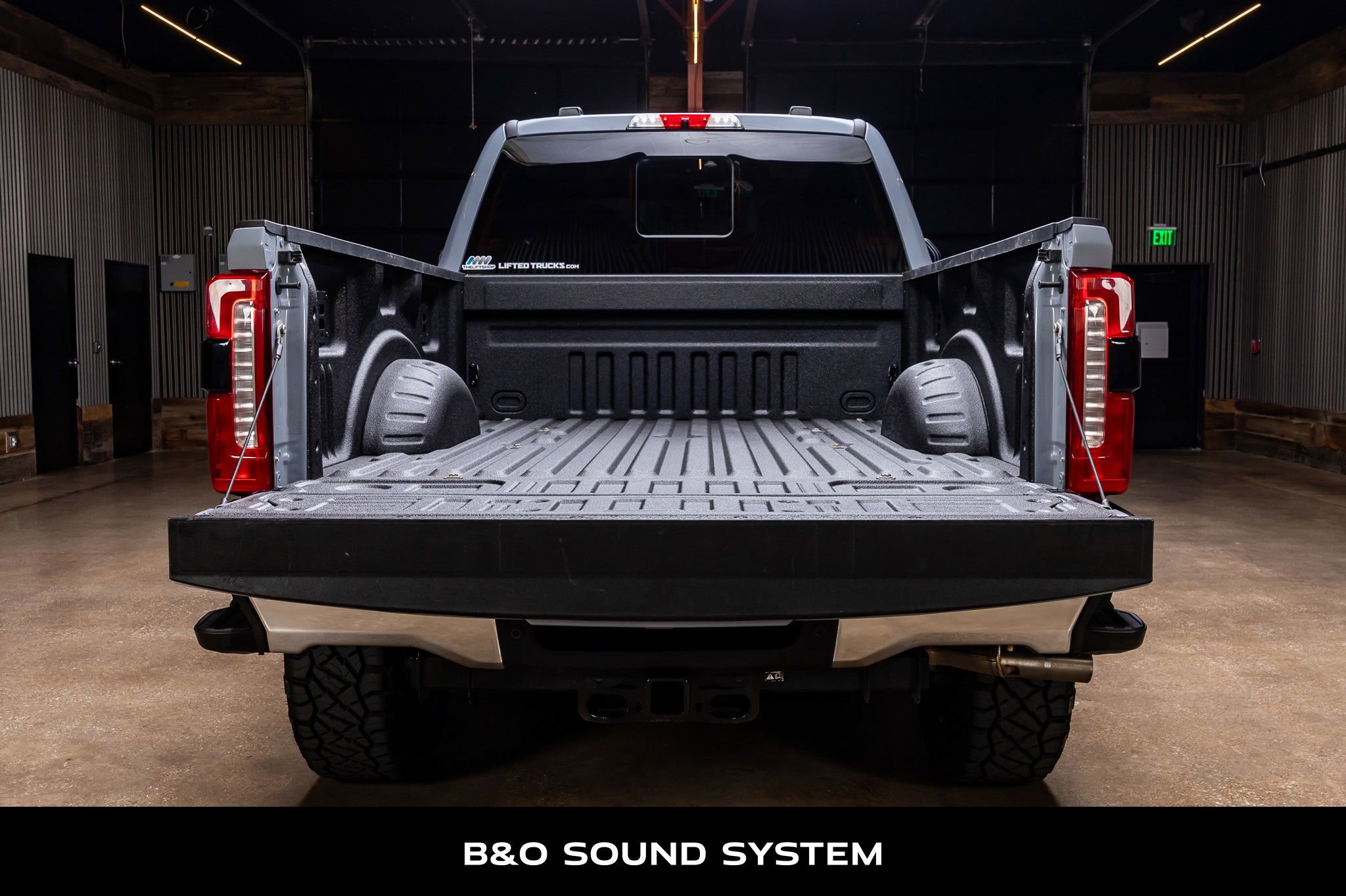 Used 2025 Ford F250 Lariat w/ Chrome Package AWD/4WD image 8