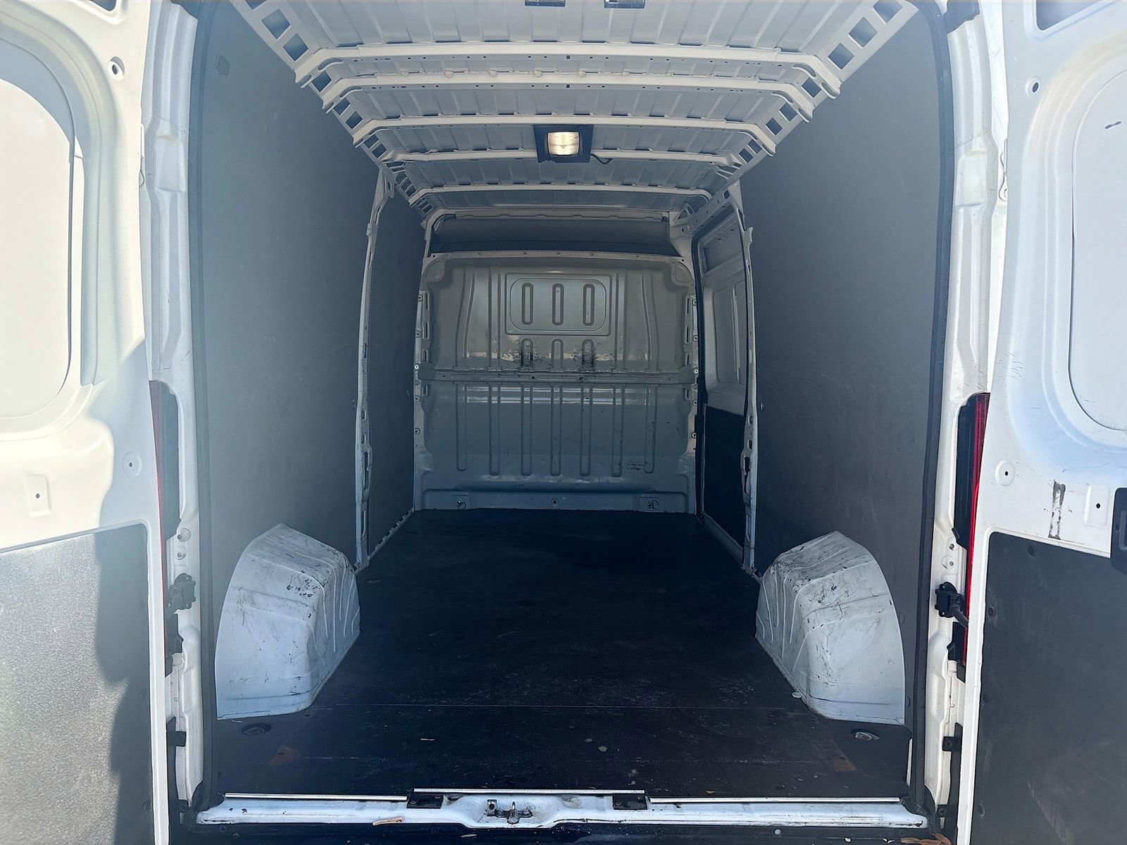 Used 2023 RAM ProMaster 3500 w/ Interior LED Lighting Group image 20