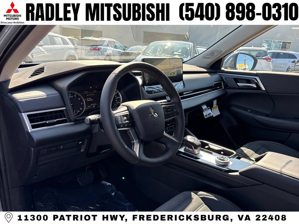 New 2026 Mitsubishi Outlander SE AWD/4WD image 4