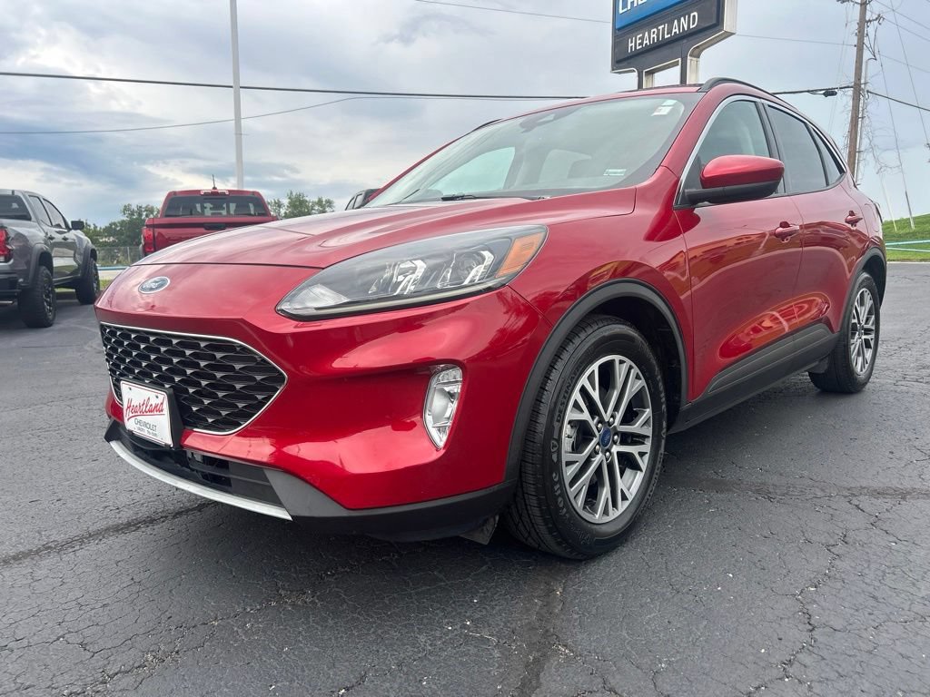 Used 2020 Ford Escape SEL FWD image 1