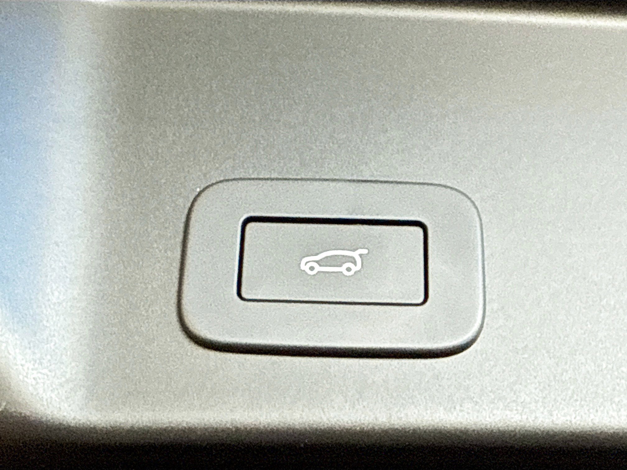 Used 2025 Land Rover Range Rover Evoque Dynamic SE AWD/4WD image 13