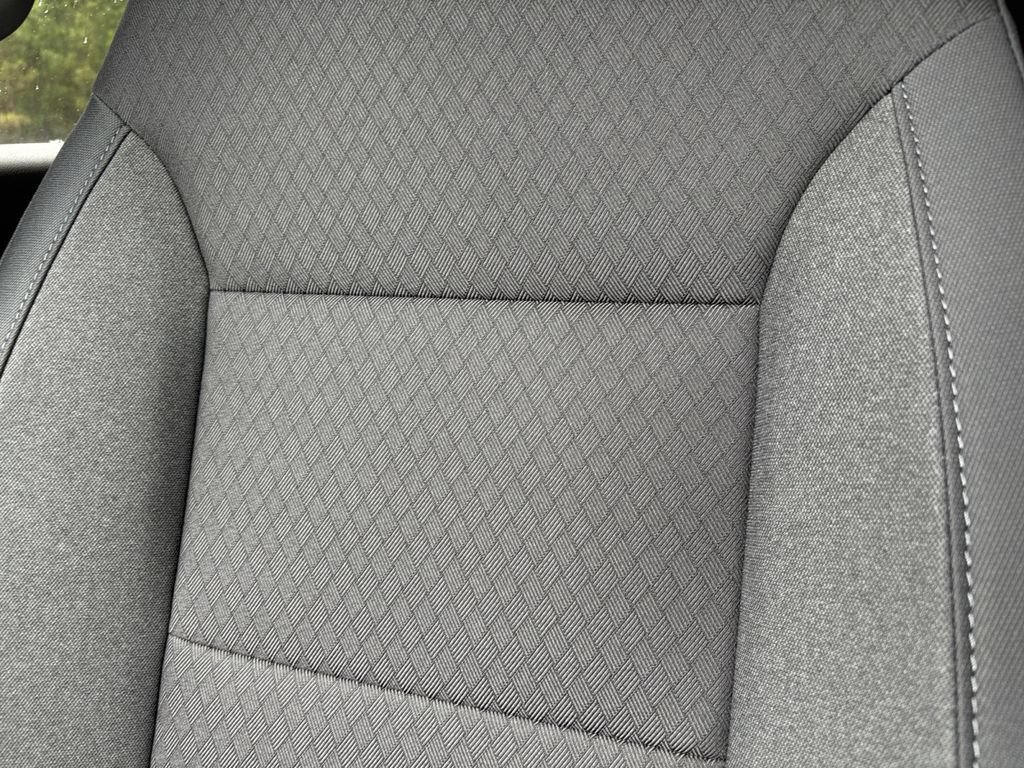 Used 2025 Chevrolet Silverado 1500 LT RWD image 15