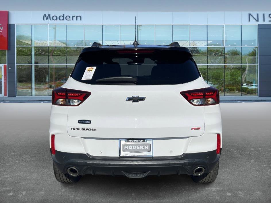 Used 2021 Chevrolet TrailBlazer RS w/ Sun and Liftgate Package image 6
