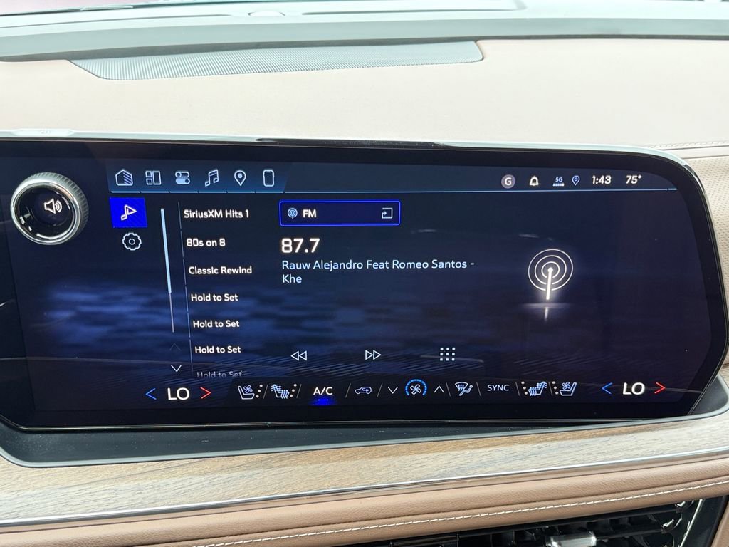 New 2026 Chevrolet Suburban High Country AWD/4WD image 14