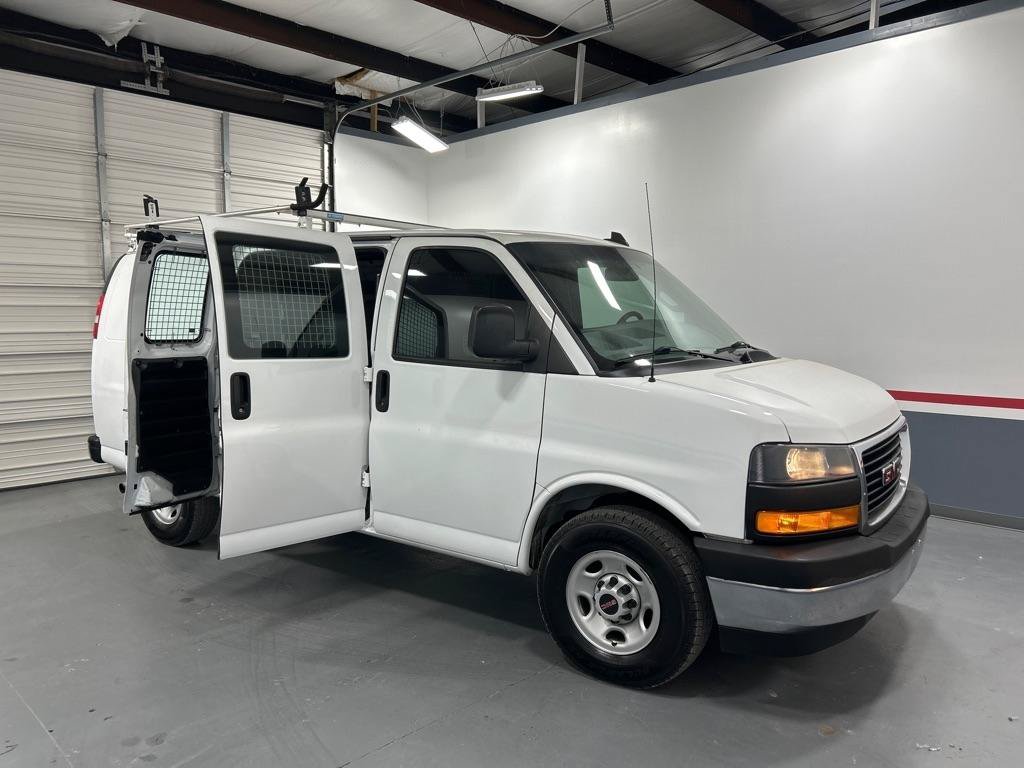 Used 2020 GMC Savana 2500 w/ Driver Convenience Package RWD image 7
