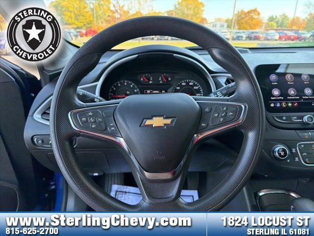 Used 2023 Chevrolet Malibu LT FWD image 15