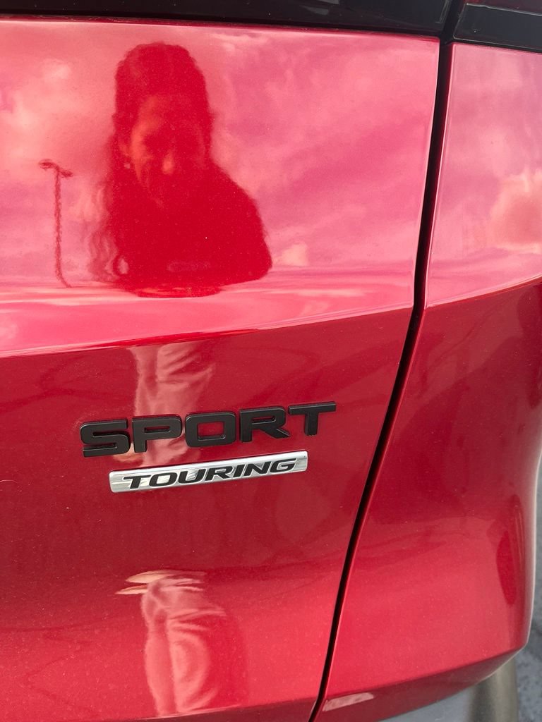 Used 2023 Honda CR-V Sport Touring image 4