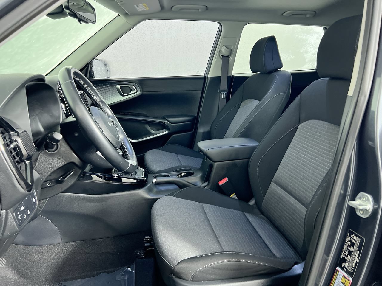Used 2022 Kia Soul EX FWD image 12
