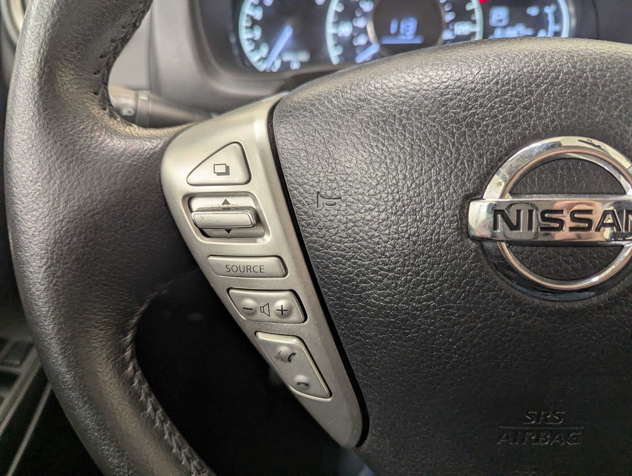 Used 2017 Nissan Versa Note SV image 24