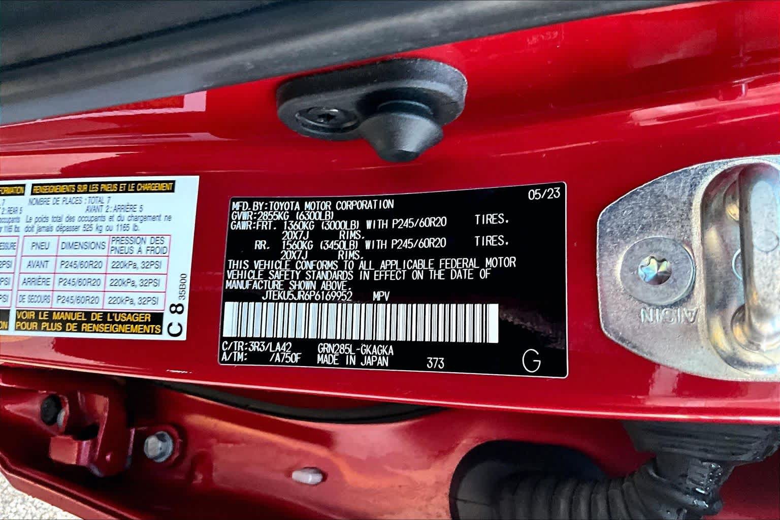 Used 2023 Toyota 4Runner Limited AWD/4WD image 33
