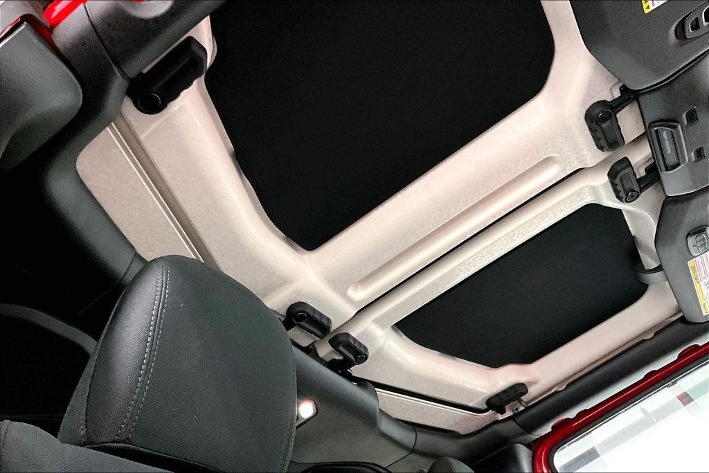 Used 2020 Jeep Gladiator Sport image 20