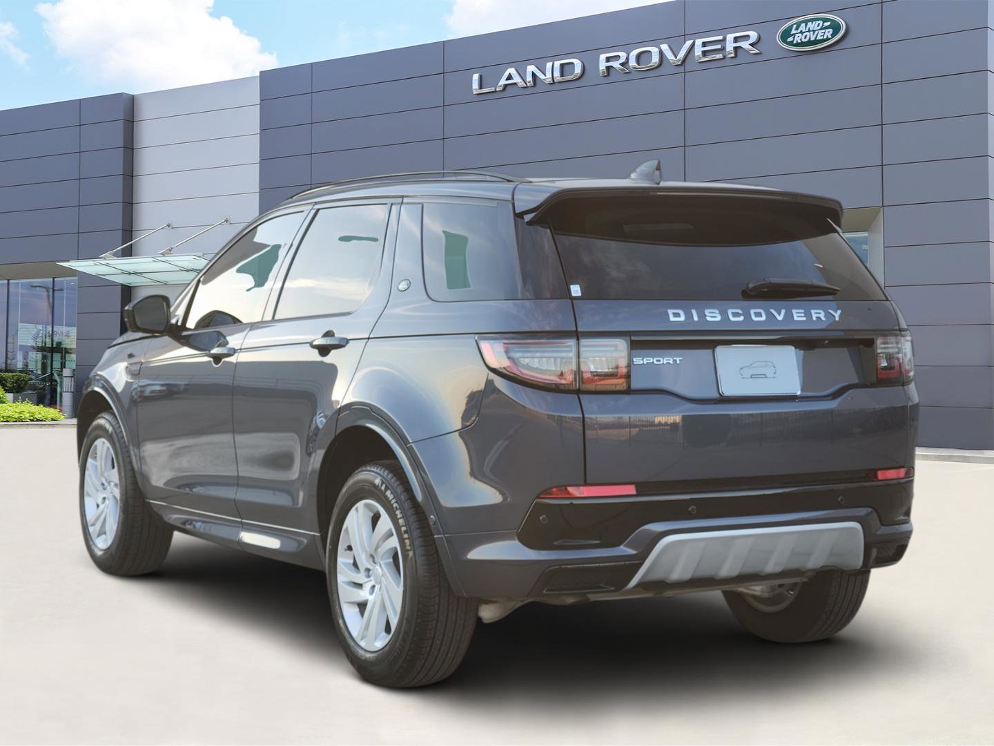 Certified 2024 Land Rover Discovery Sport S image 4