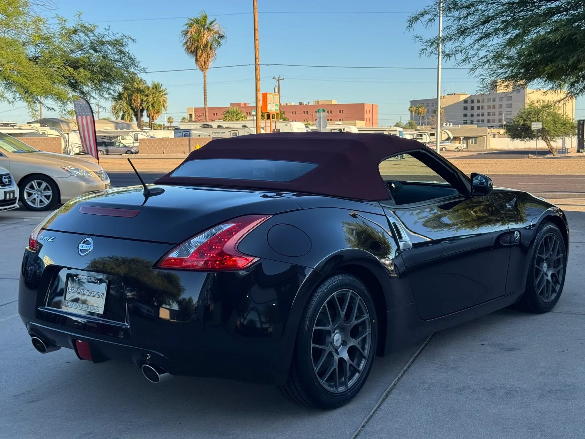 Used 2014 Nissan 370Z Touring w/ Sport Package RWD image 34