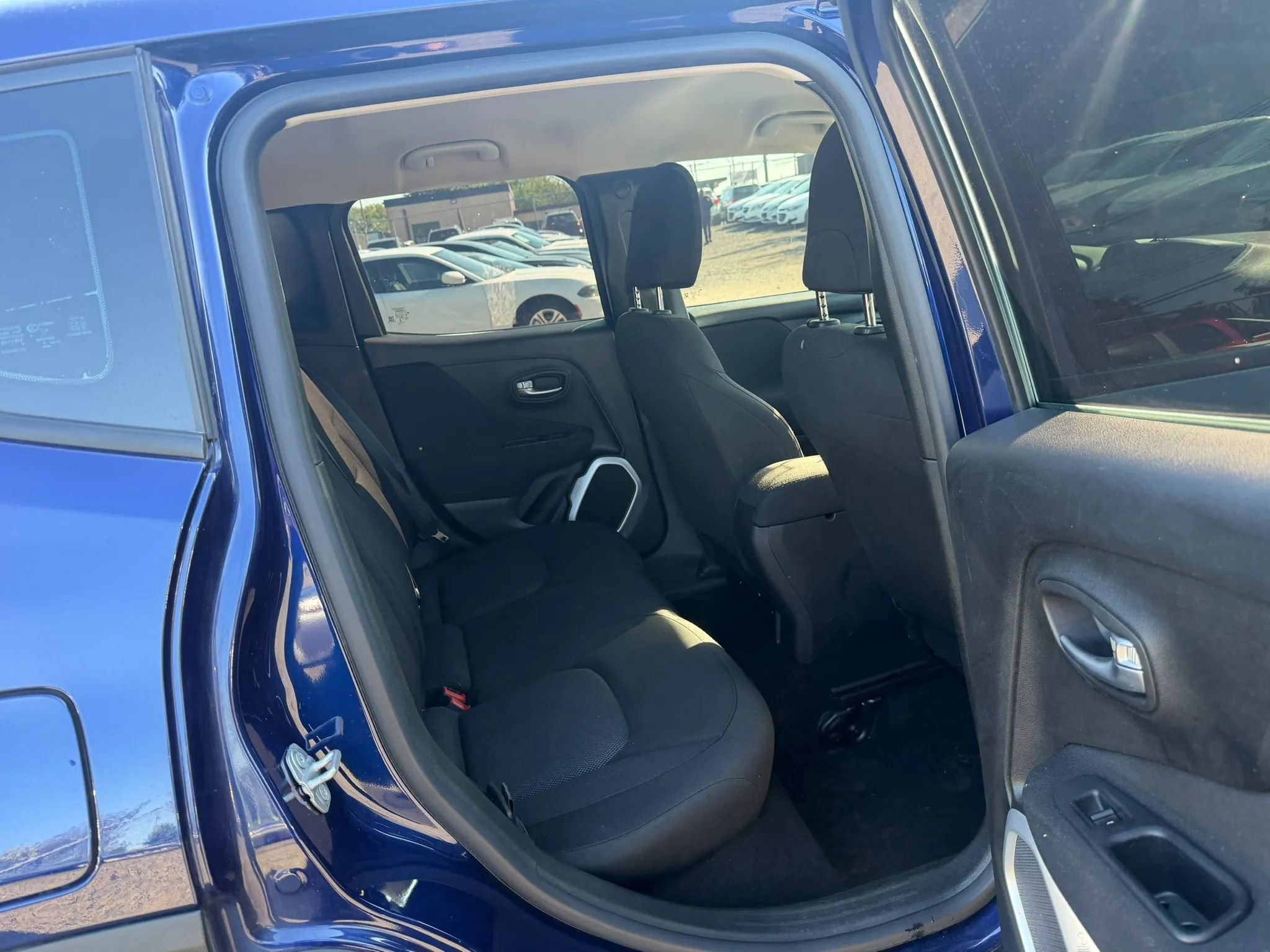 Used 2018 Jeep Renegade Sport w/ Power & Air Group AWD/4WD image 28