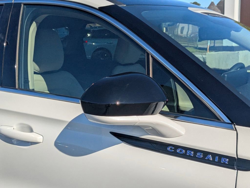 New 2025 Lincoln Corsair Grand Touring image 12