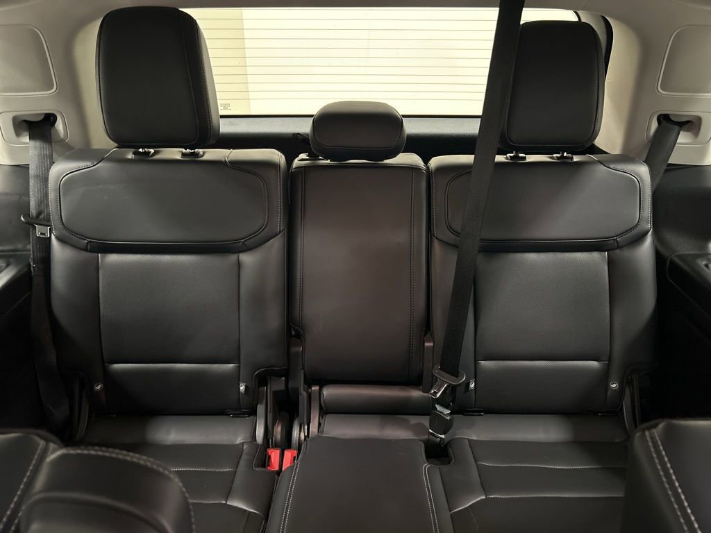 Certified 2025 Ford Expedition Platinum AWD/4WD image 31