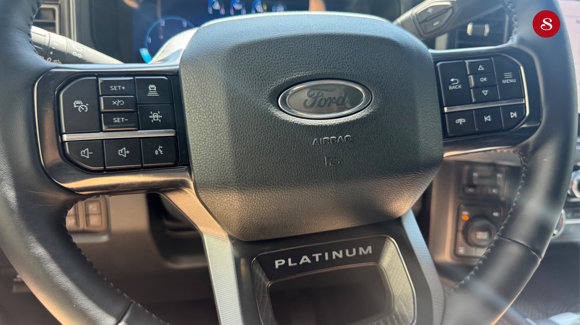Used 2025 Ford F250 Platinum AWD/4WD image 15