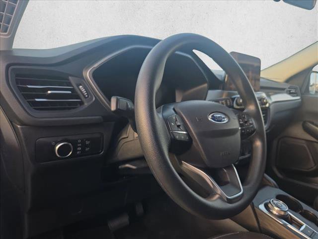 Used 2025 Ford Escape Active image 9