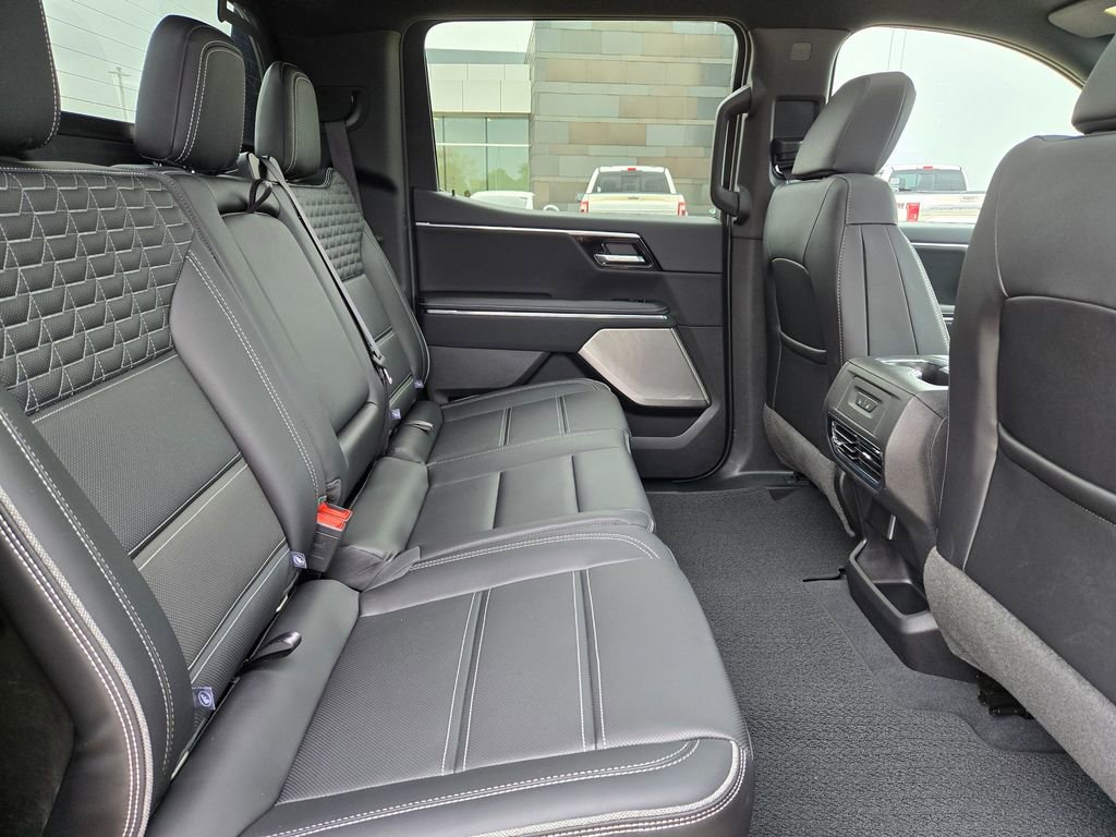 Used 2025 GMC Sierra EV Denali image 30