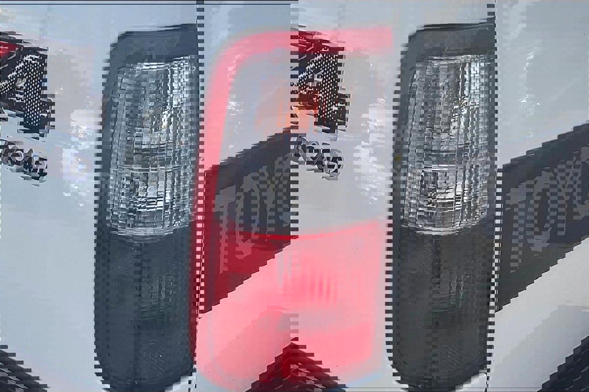 Used 1996 Toyota T100 DX image 21