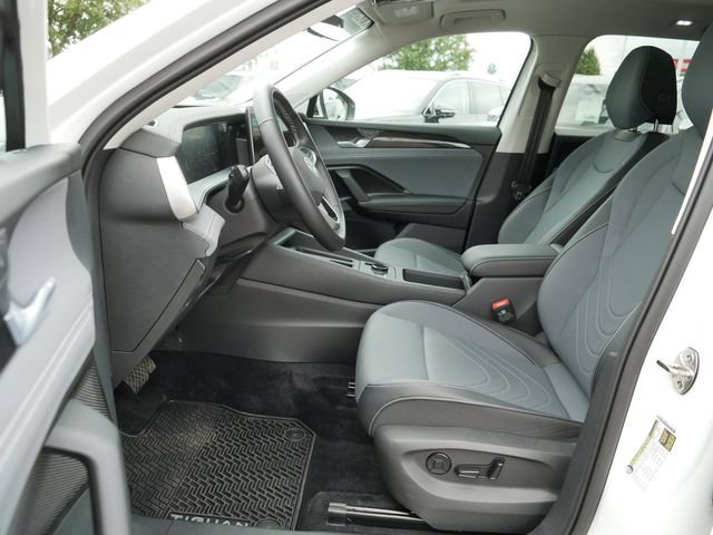 Certified 2026 Volkswagen Tiguan SE AWD/4WD image 12