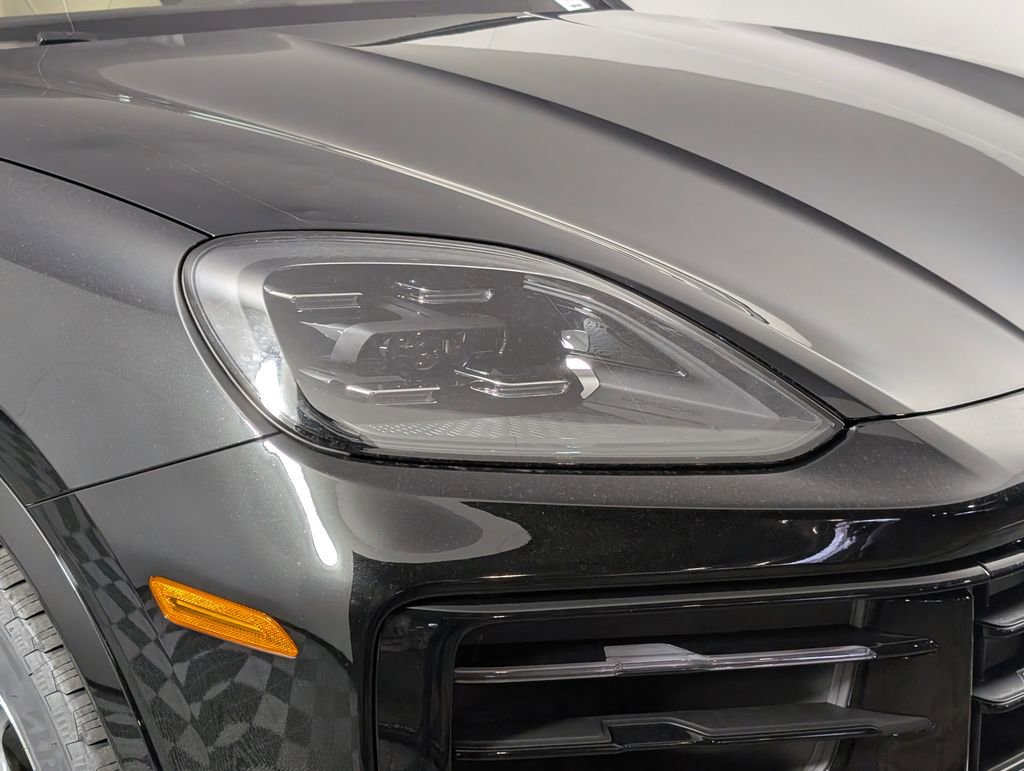 New 2026 Porsche Cayenne Coupe image 16