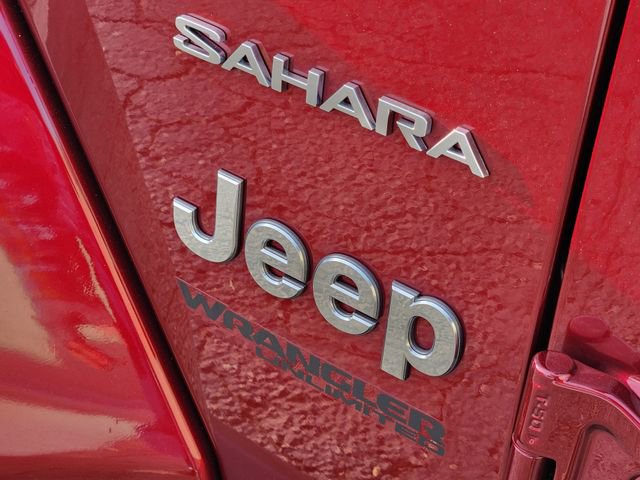 Used 2022 Jeep Wrangler Unlimited Sahara w/ Cold Weather Group image 11