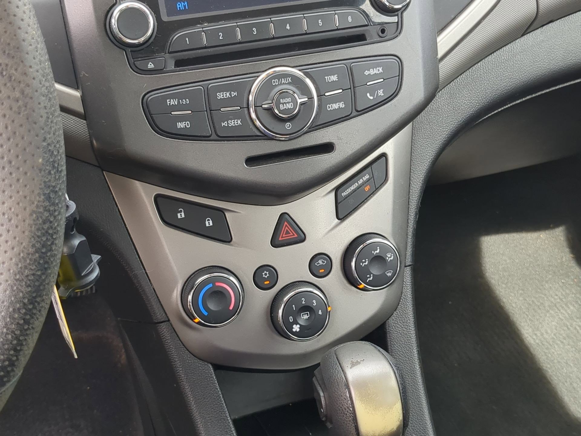 Used 2012 Chevrolet Sonic LT image 17