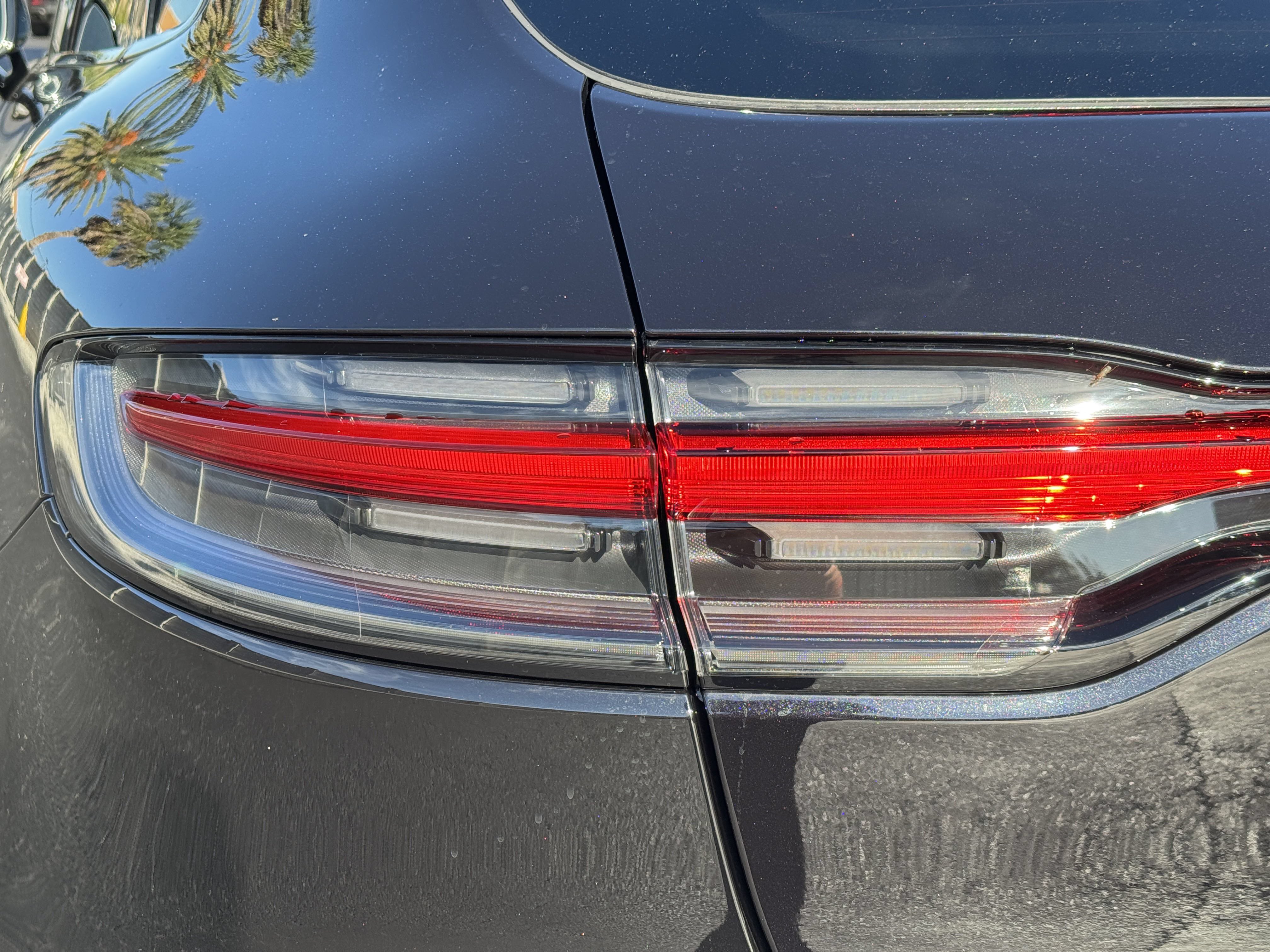New 2025 Porsche Macan AWD/4WD image 13