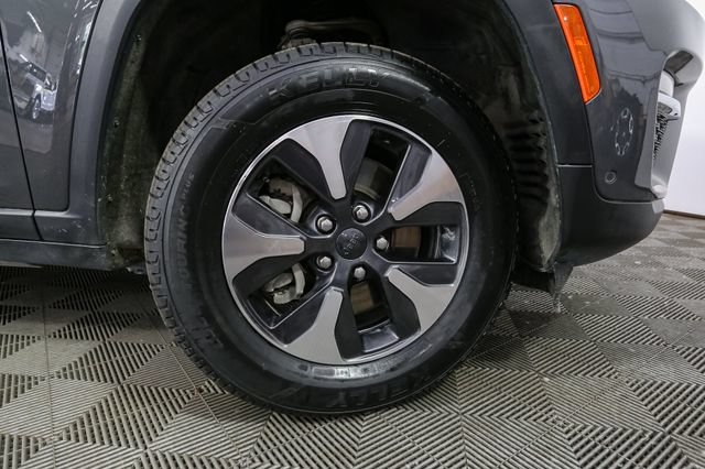 Used 2023 Jeep Grand Cherokee 4WD 4xe image 15