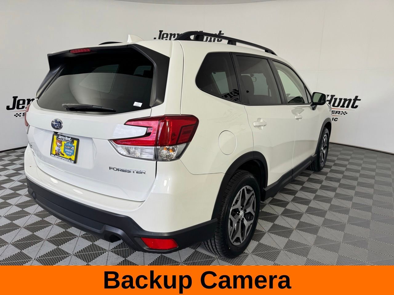 Used 2023 Subaru Forester Premium image 7