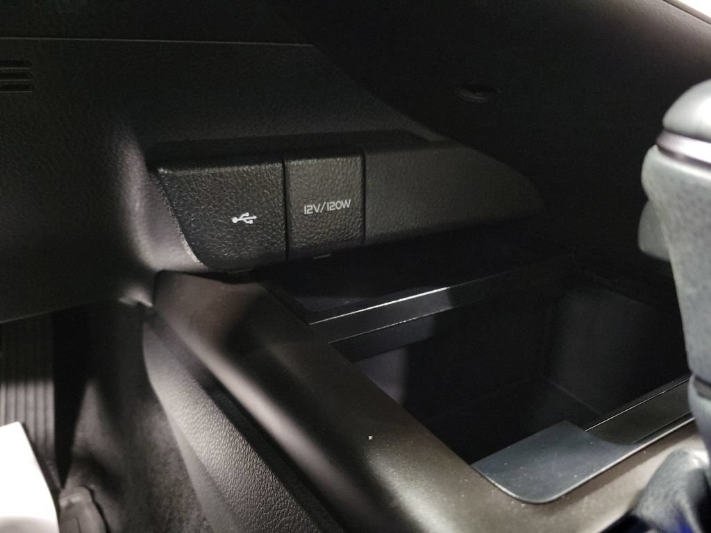 Used 2024 Toyota Camry SE FWD image 18