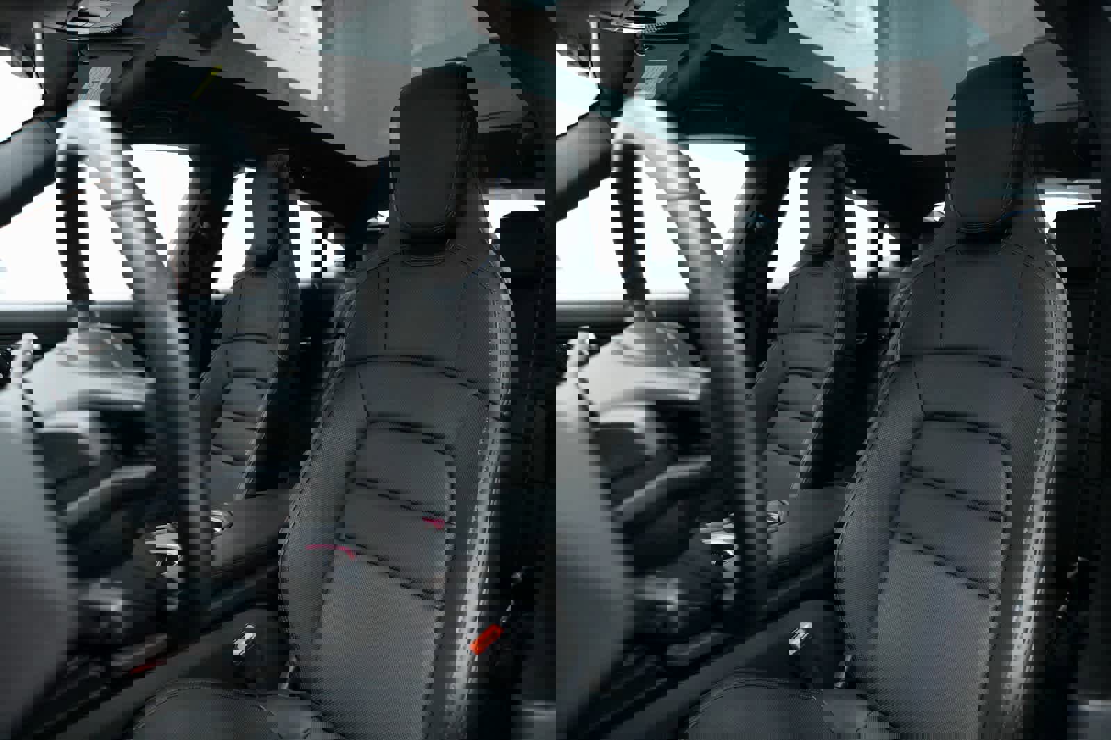 Certified 2025 Porsche Taycan 4S image 5