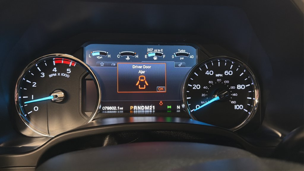 Used 2019 Ford F350 Lariat w/ Lariat Ultimate Package AWD/4WD image 23
