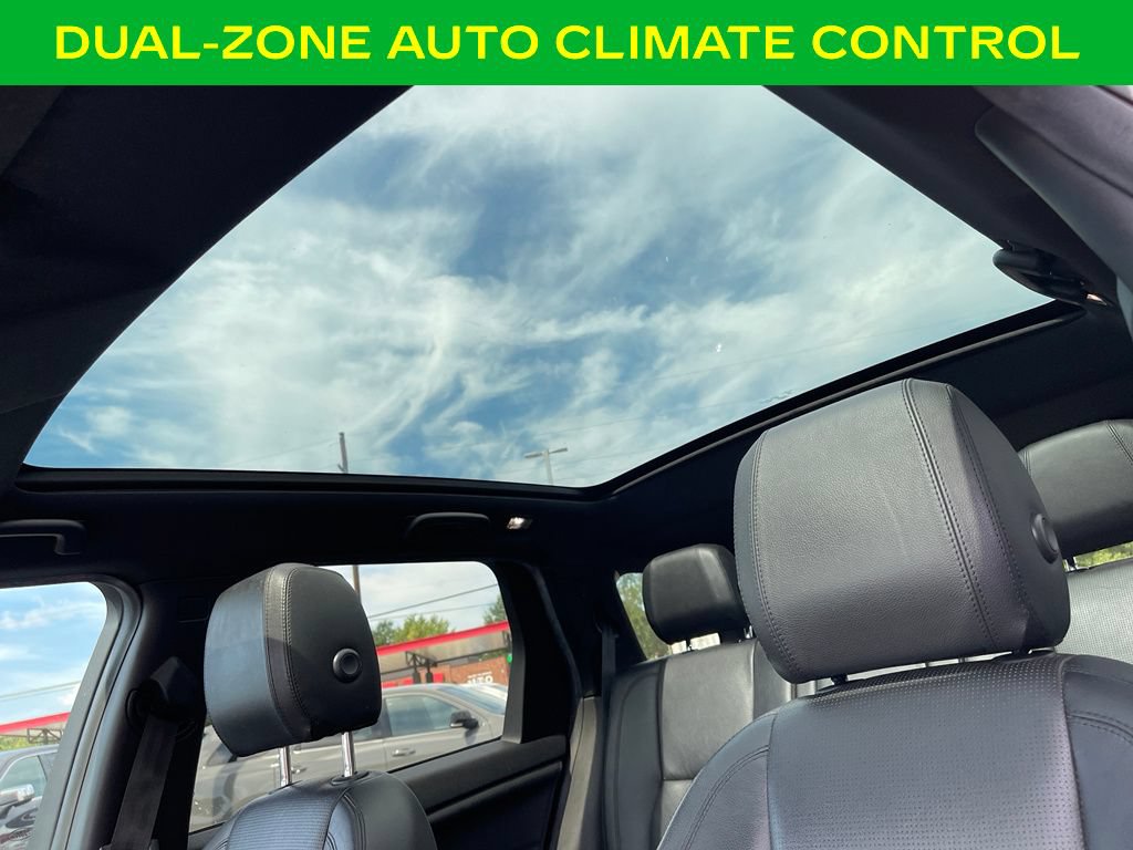 Used 2019 Land Rover Discovery Sport HSE AWD/4WD image 16