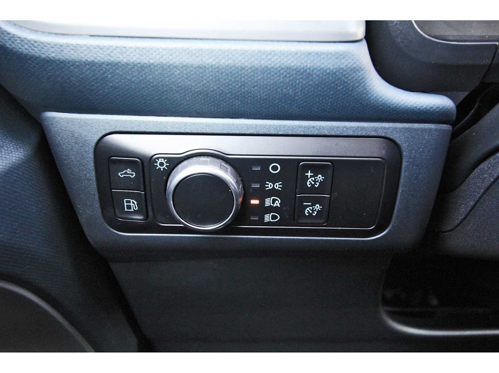 Used 2024 Ford Maverick Lariat w/ Black Appearance Package FWD image 19