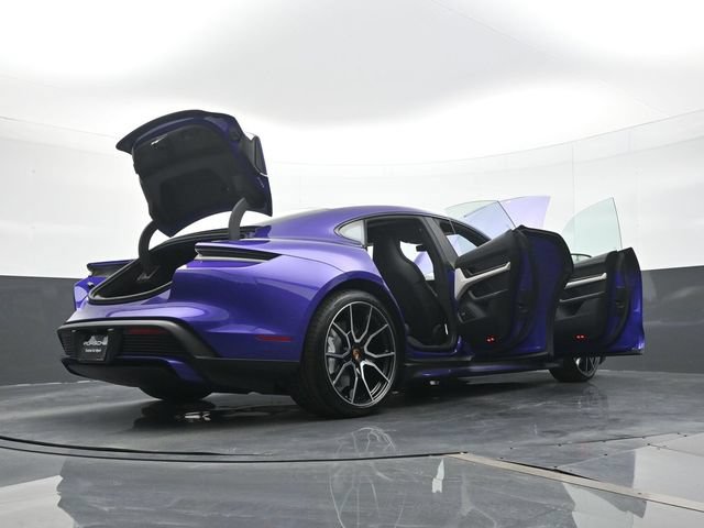 New 2026 Porsche Taycan RWD image 28
