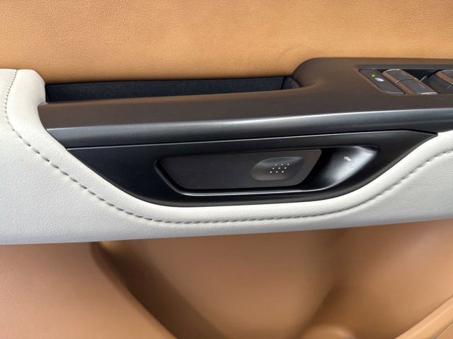 New 2026 Lexus RZ 350e 2WD image 38