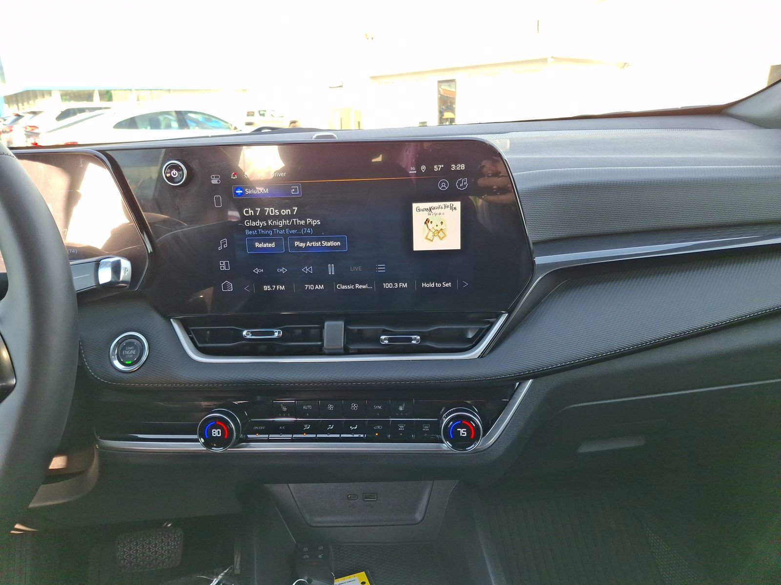 Used 2026 Chevrolet Equinox LT w/ Convenience Package II image 11